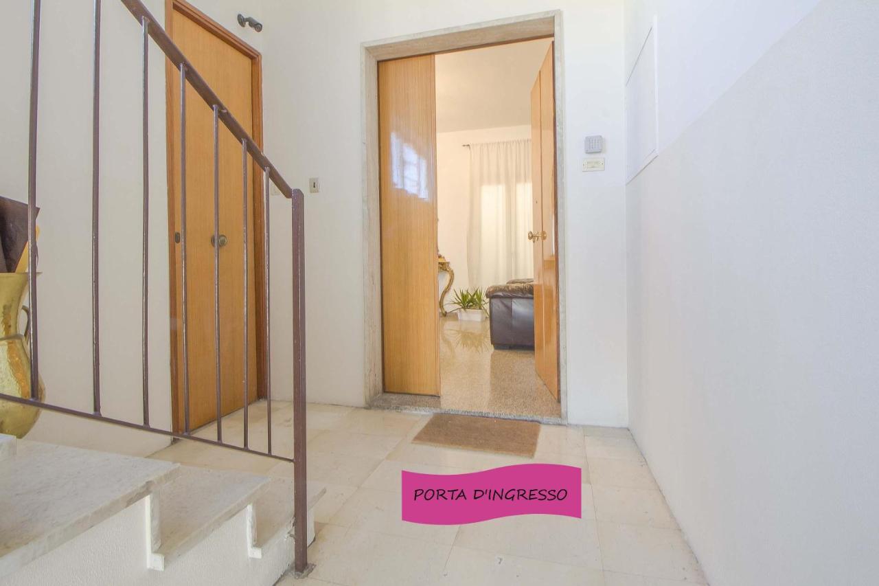 Residenza Matera Centro Con Parcheggio E Self Check-In Buitenkant foto